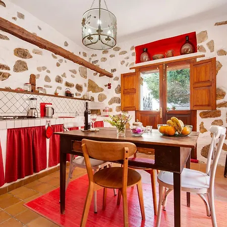 La Casa De Petrita * Pajara (Fuerteventura)